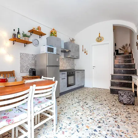 Domus De Mirto Holiday home *
