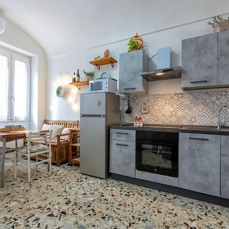 Domus De Mirto Sennori